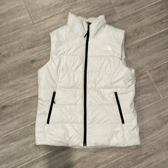 The North Face Off White Puffer Vest Sz S - Picture 1 of 10